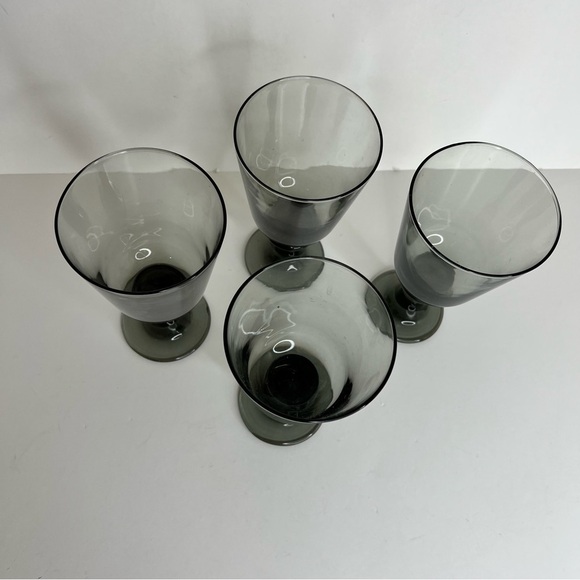 Vintage MCM Libbey Glass Company Nova Black Water Goblets Glasses Set of 4 - Picture 3 of 5
